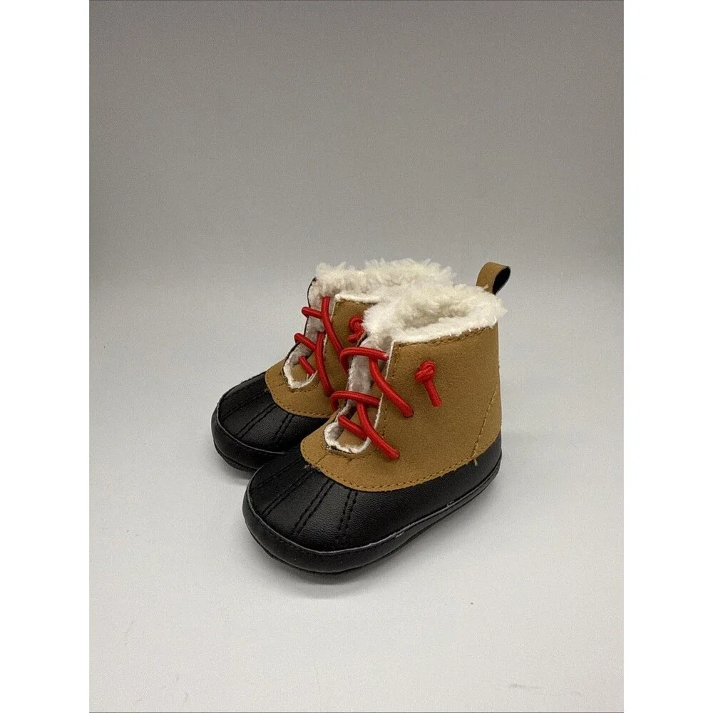 Baby Boots Lot 2 Carter’s 0-3M Rising Star 3-6M Winter Infant Booties Cabin Core